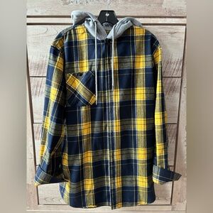 Brand new, never worn!
Yellow and Blue Plaid Hooded Shirt
T 2